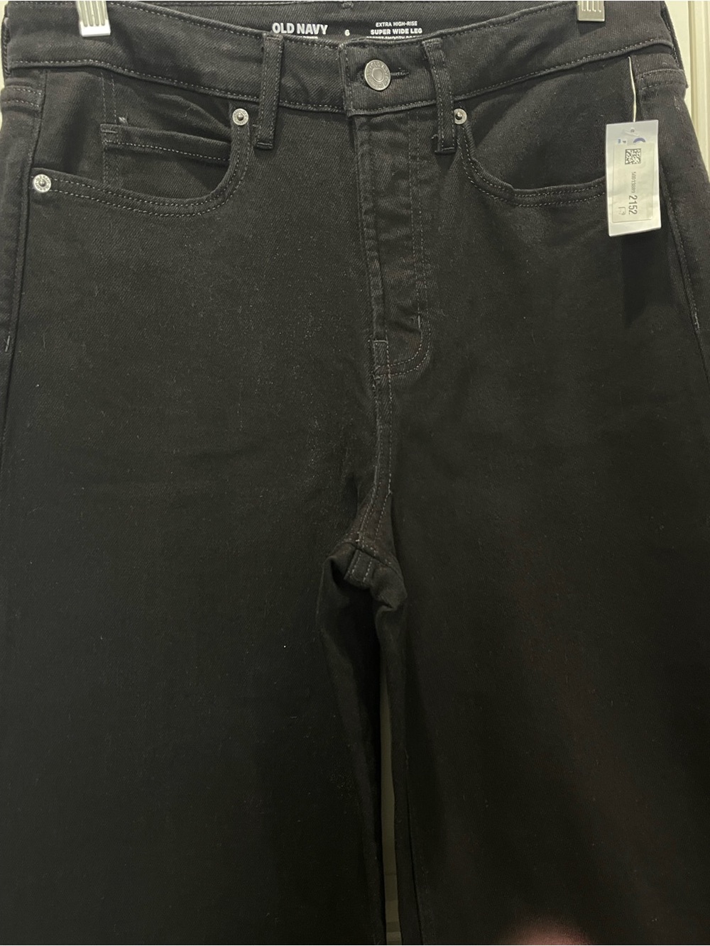 Old Navy Women’s Extra High-Rise Black Bootcut Jeans - Picture 2 of 8